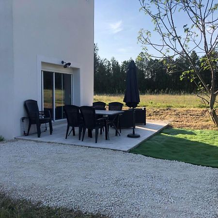 Gite De Charme En Provence Villa Monteux Dış mekan fotoğraf